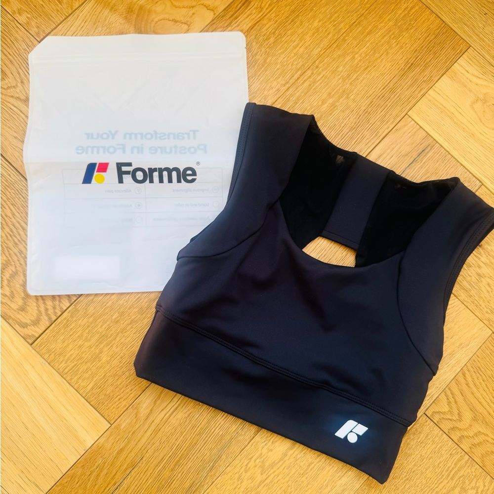 Forme Women's black Power Bra